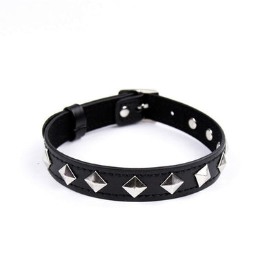 Adjustable Black PU Leather Sexy Punk Rock Gothic Spikes Choker Rivet Series Choker Erotic Unisex Toys for Women Men